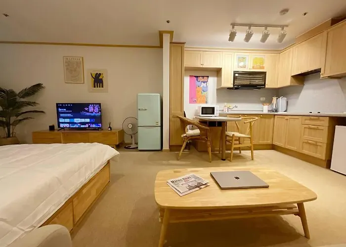 I7 홍대 시티뷰 Good Location Appartamento *