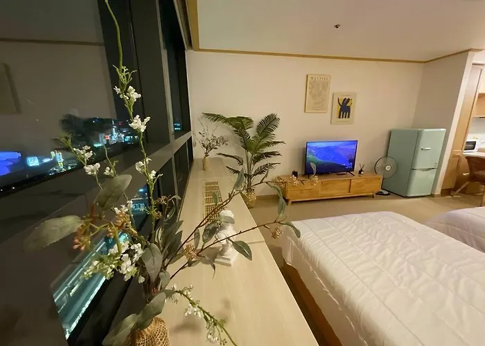 I7 홍대 시티뷰 Good Location * Seul